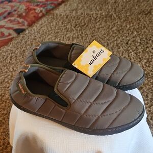 Nuhaus Men's Slip-On SZ 10 NWT